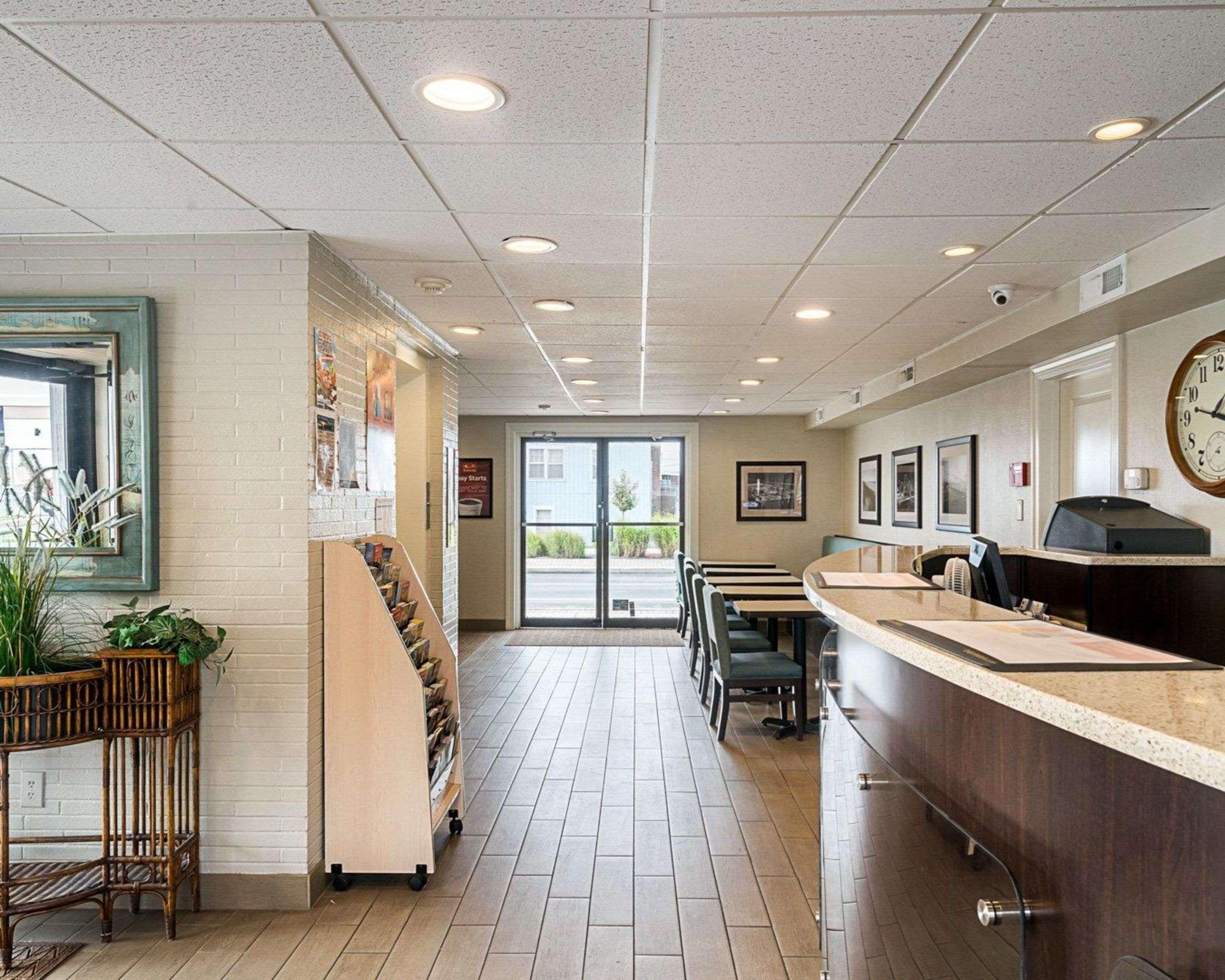 Quality Inn Ocean City Beachfront Buitenkant foto