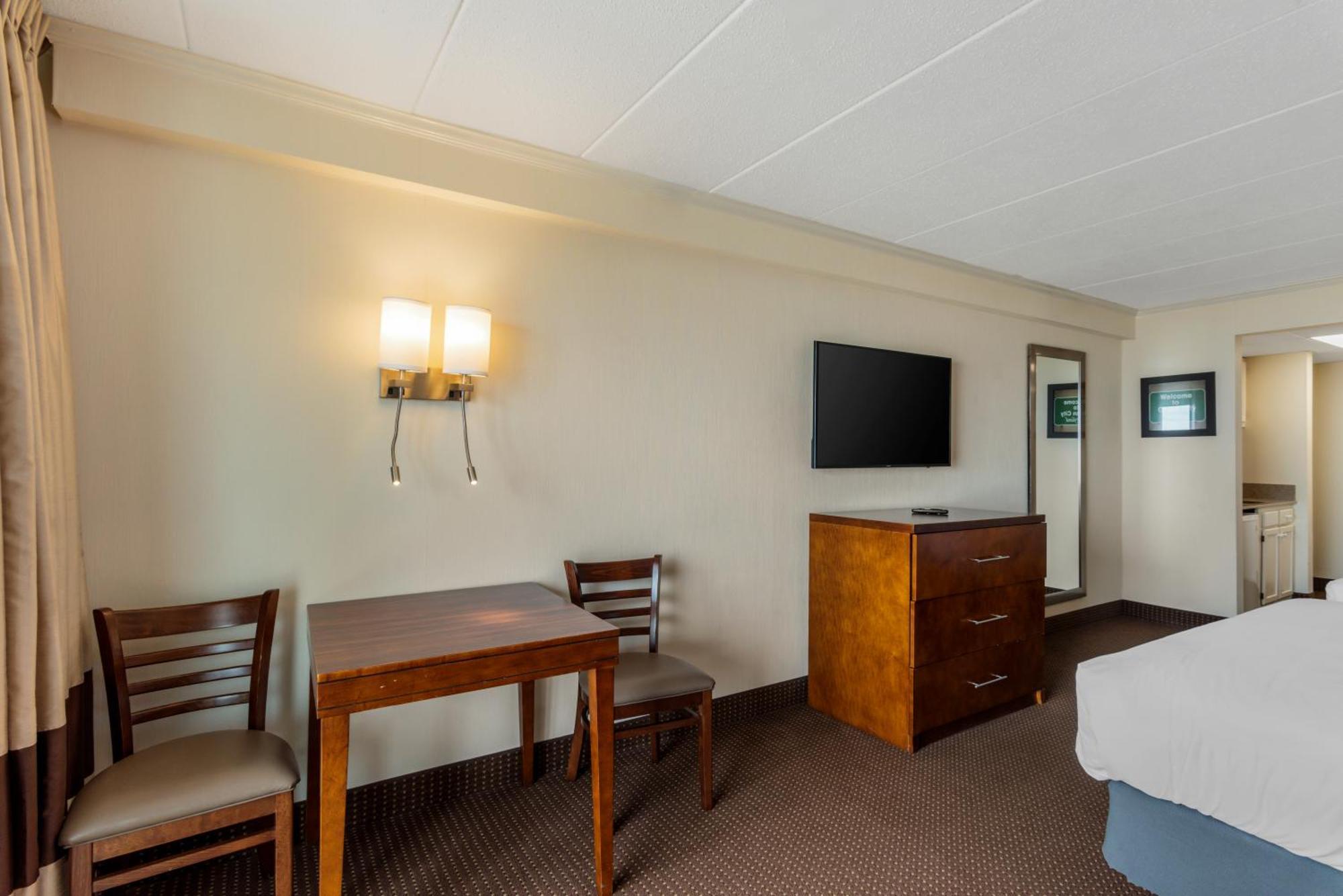 Quality Inn Ocean City Beachfront Buitenkant foto