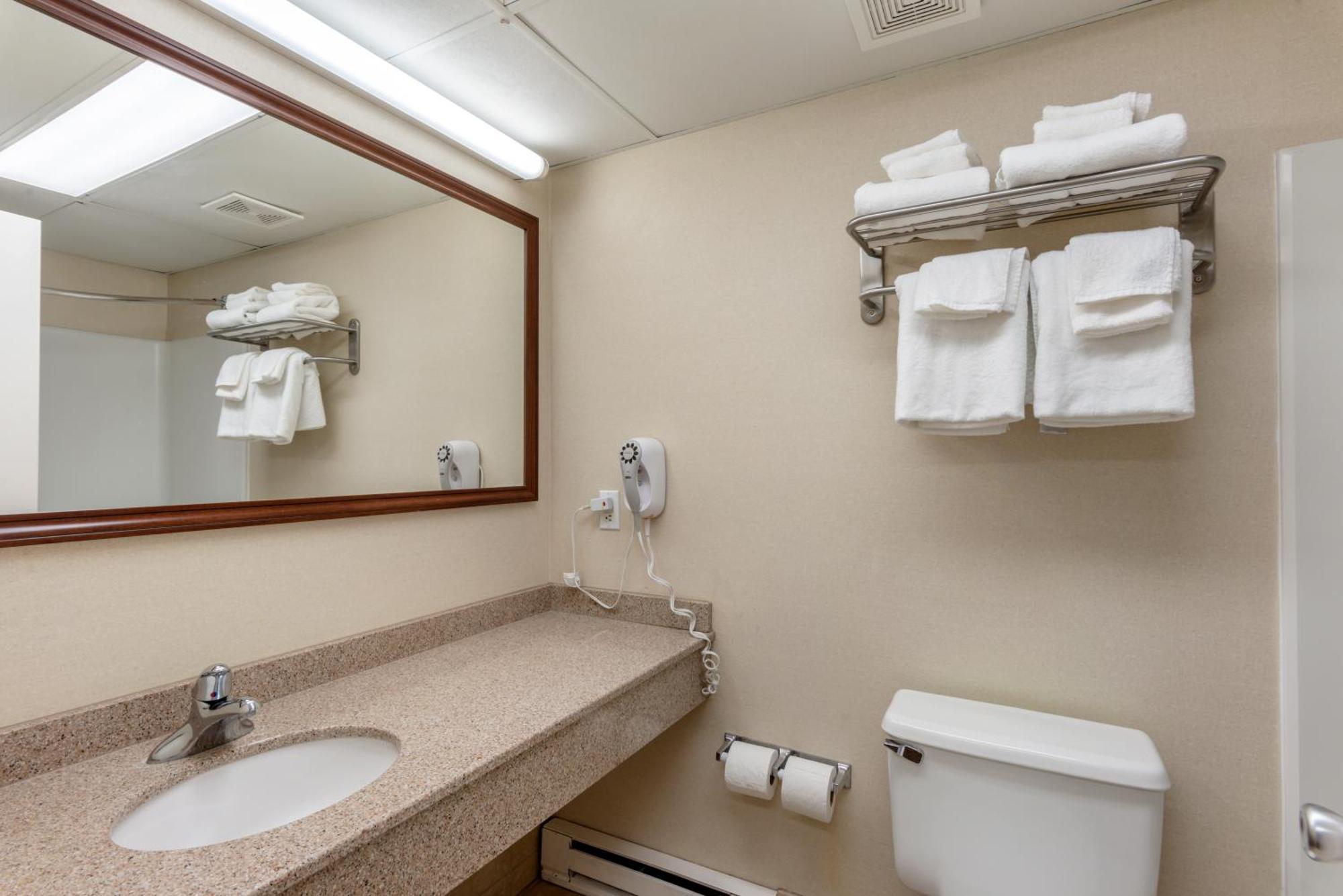 Quality Inn Ocean City Beachfront Buitenkant foto
